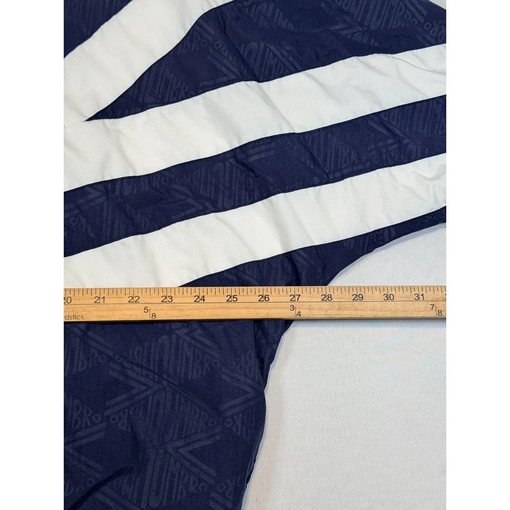 Vintage Umbro Jacket Mens XL Blue White Stripe Full Zip Windbreaker Soccer 90s